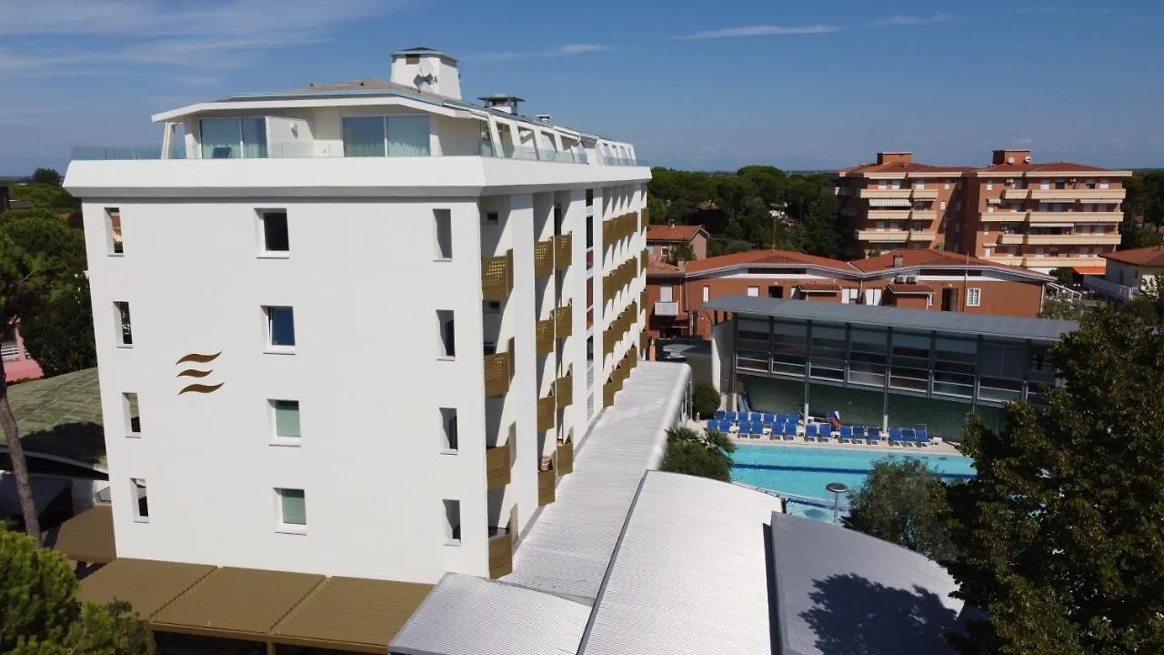 Grand Hotel Esplanada Bibione 4*,  Italy